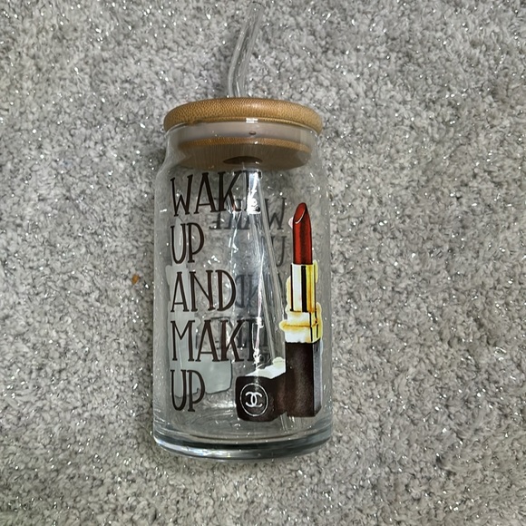 Wake up and Makeup glass w lid and glass straw with Lipstick-mug set! - Picture 5 of 6